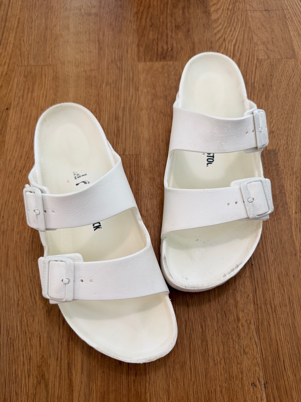 Birkenstock 41 White EVA Arizona Sandals Medium Narrow Width